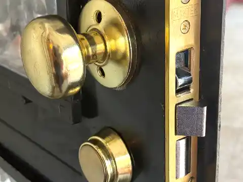 Residential Locksmith example 1