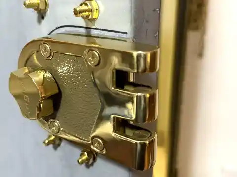 Residential Locksmith example 3
